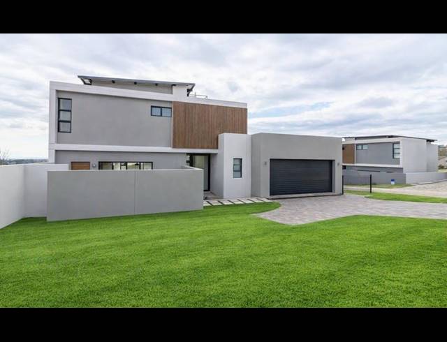 4 BEDROOM HOUSE FOR SALE IN JACKAL CREEK GOLF ESTATE